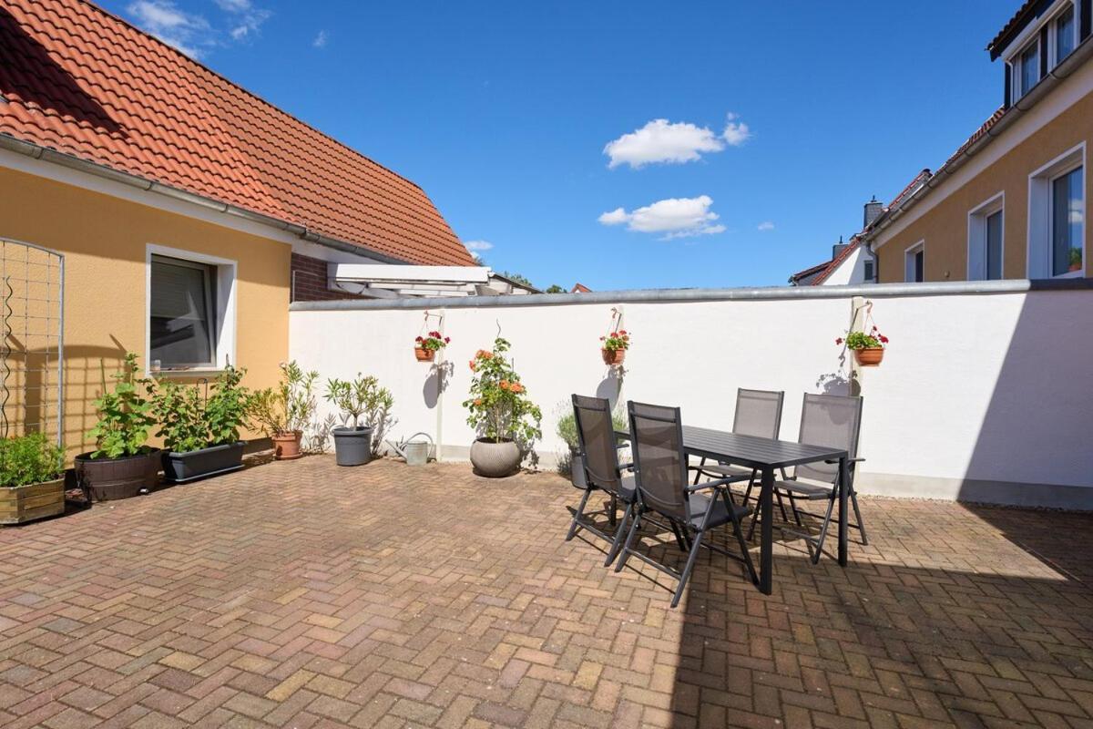 Kleines Zuhause Apartamento Magdeburgo Exterior foto